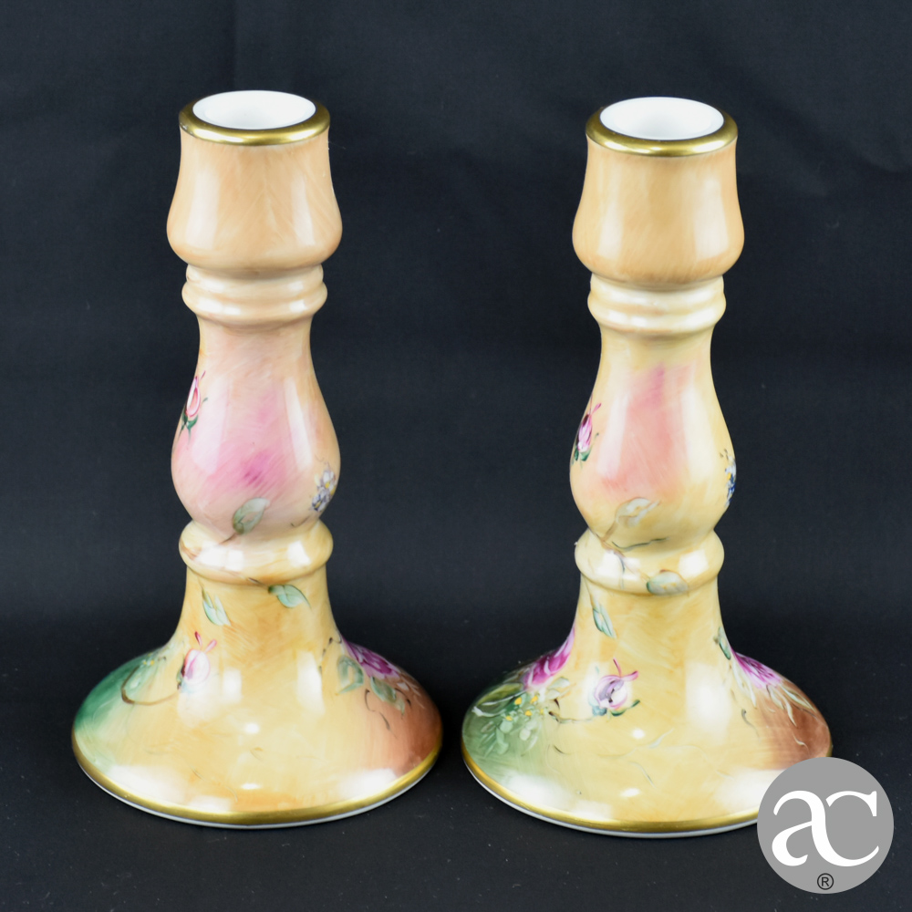 Par de castiçais em porcelana Vidal Arte AC0709-2