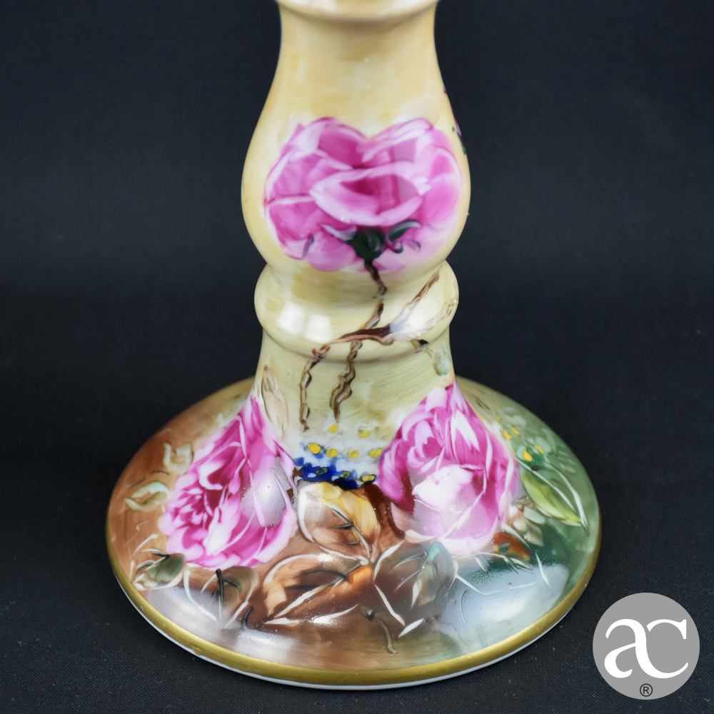 Par de castiçais em porcelana Vidal Arte AC0709-3