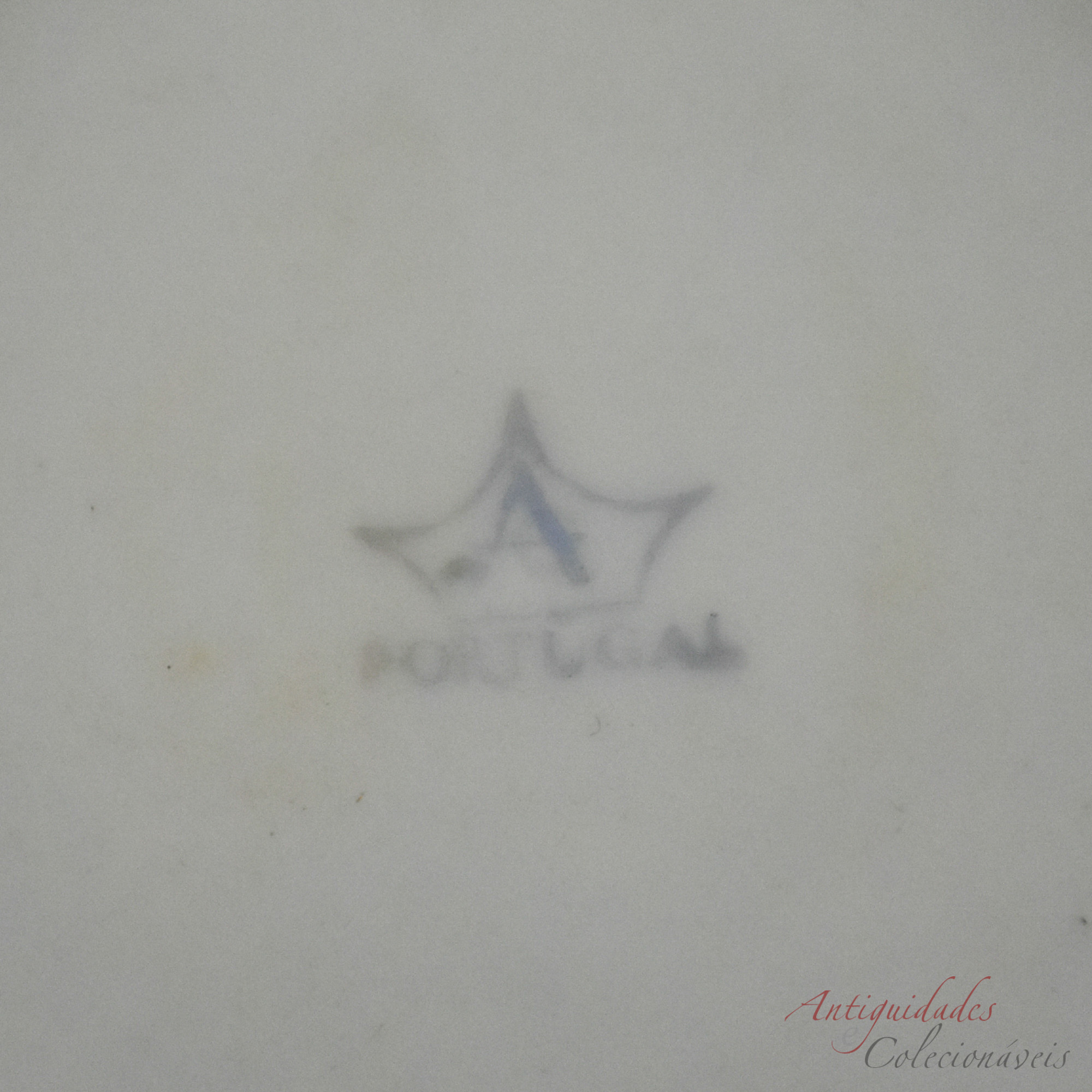 Cinzeiro porcelana Artibus AC1649-4
