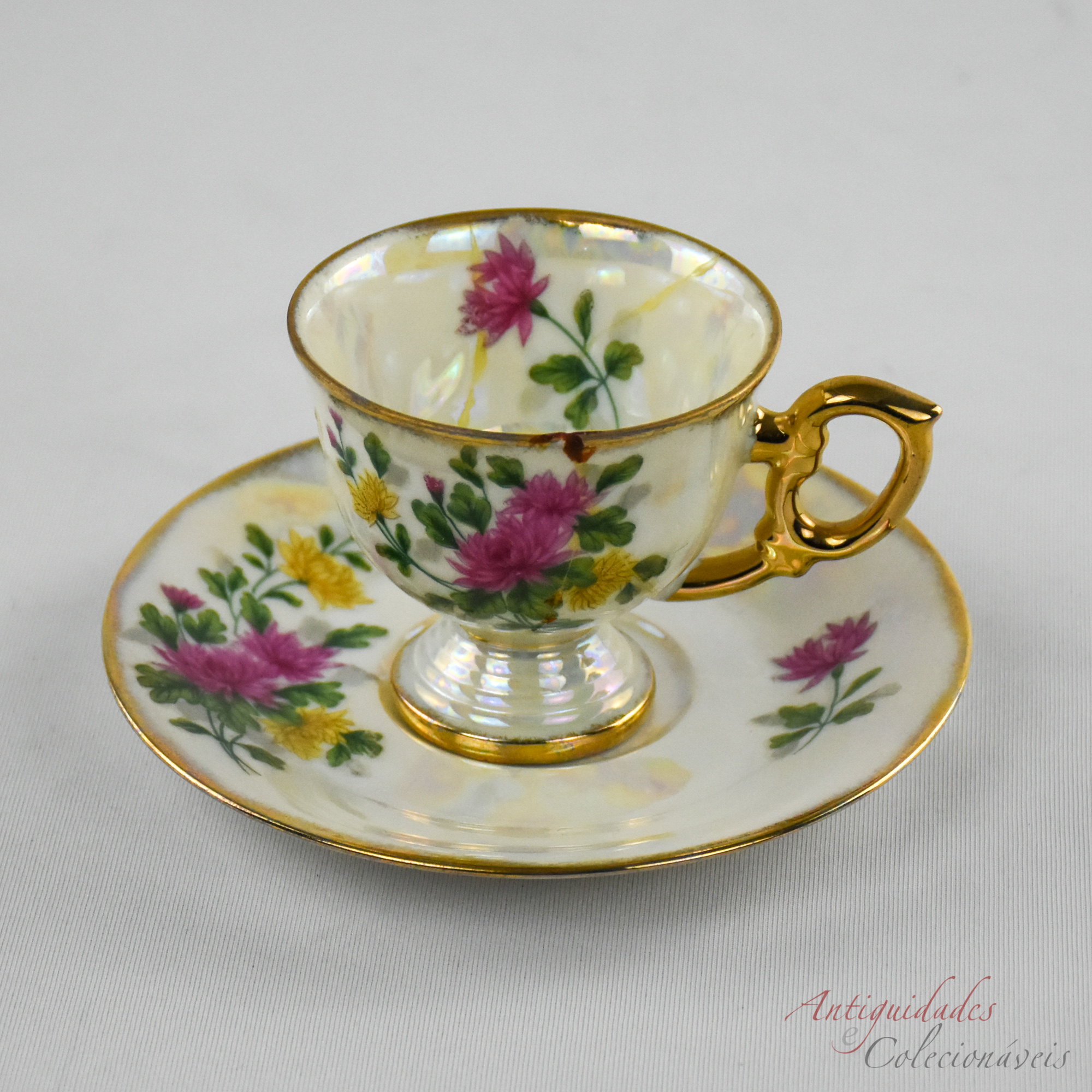 chavena e pires lustrina porcelana Japão Ucagco November AC1656