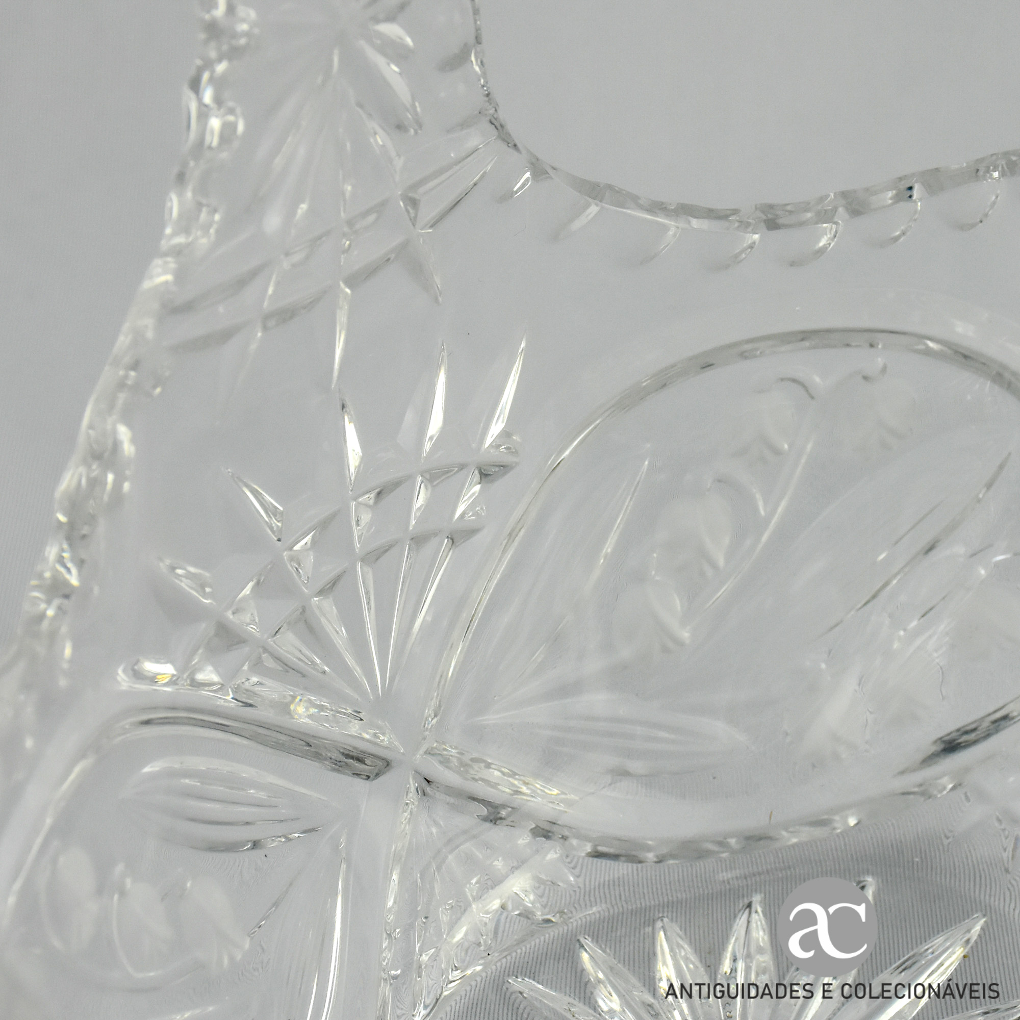 Cesta em cristal incolor, lapidado AC0164-4