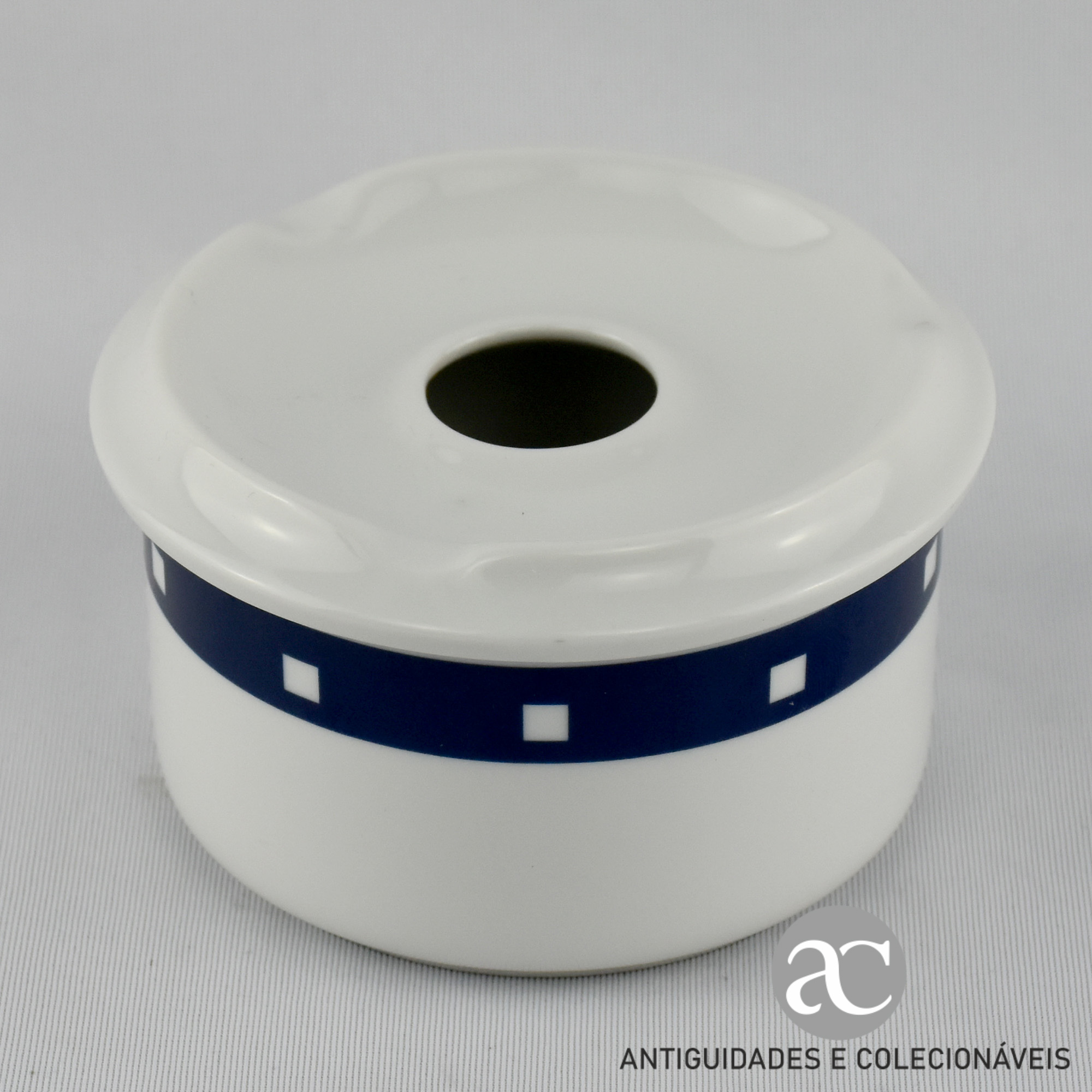 Cinzeiro Porcelana Vista Alegre AC0272