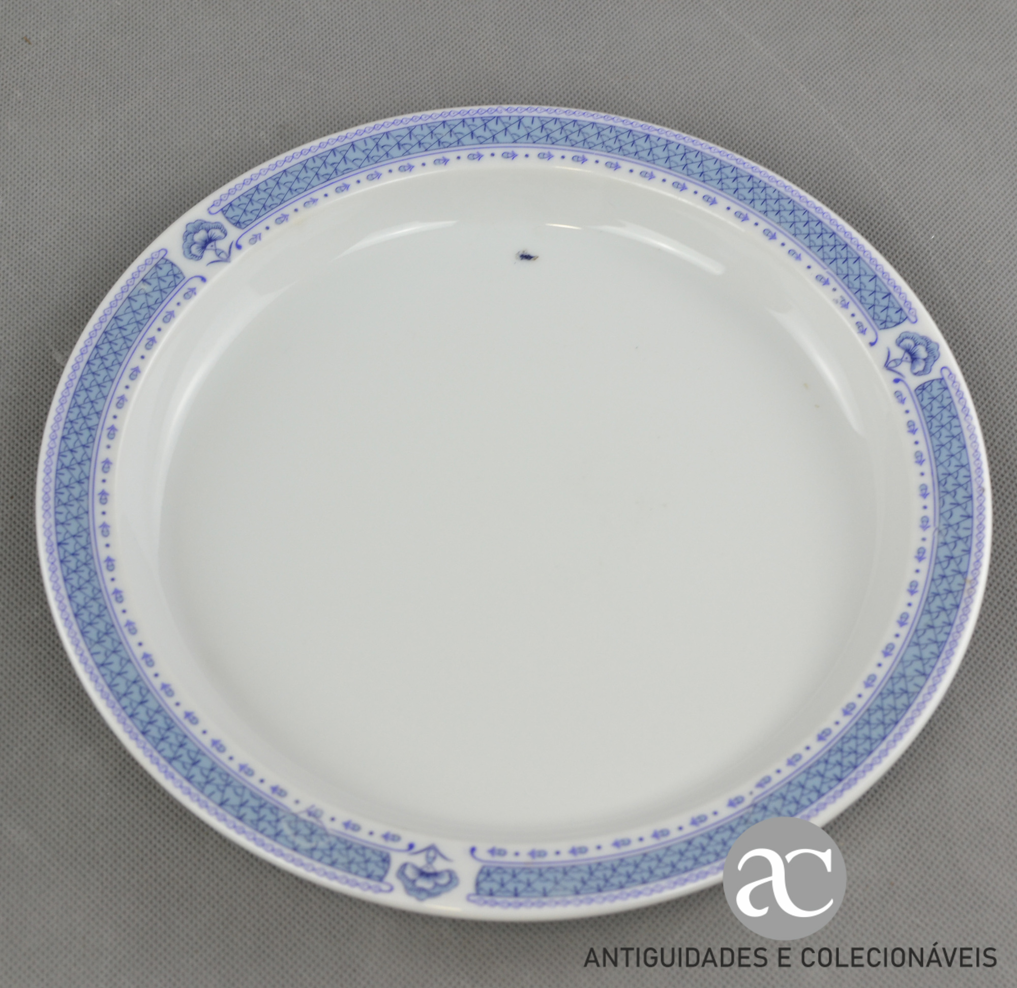 Conjunto de 3 pratos Porcelanas JDR AC0302-2