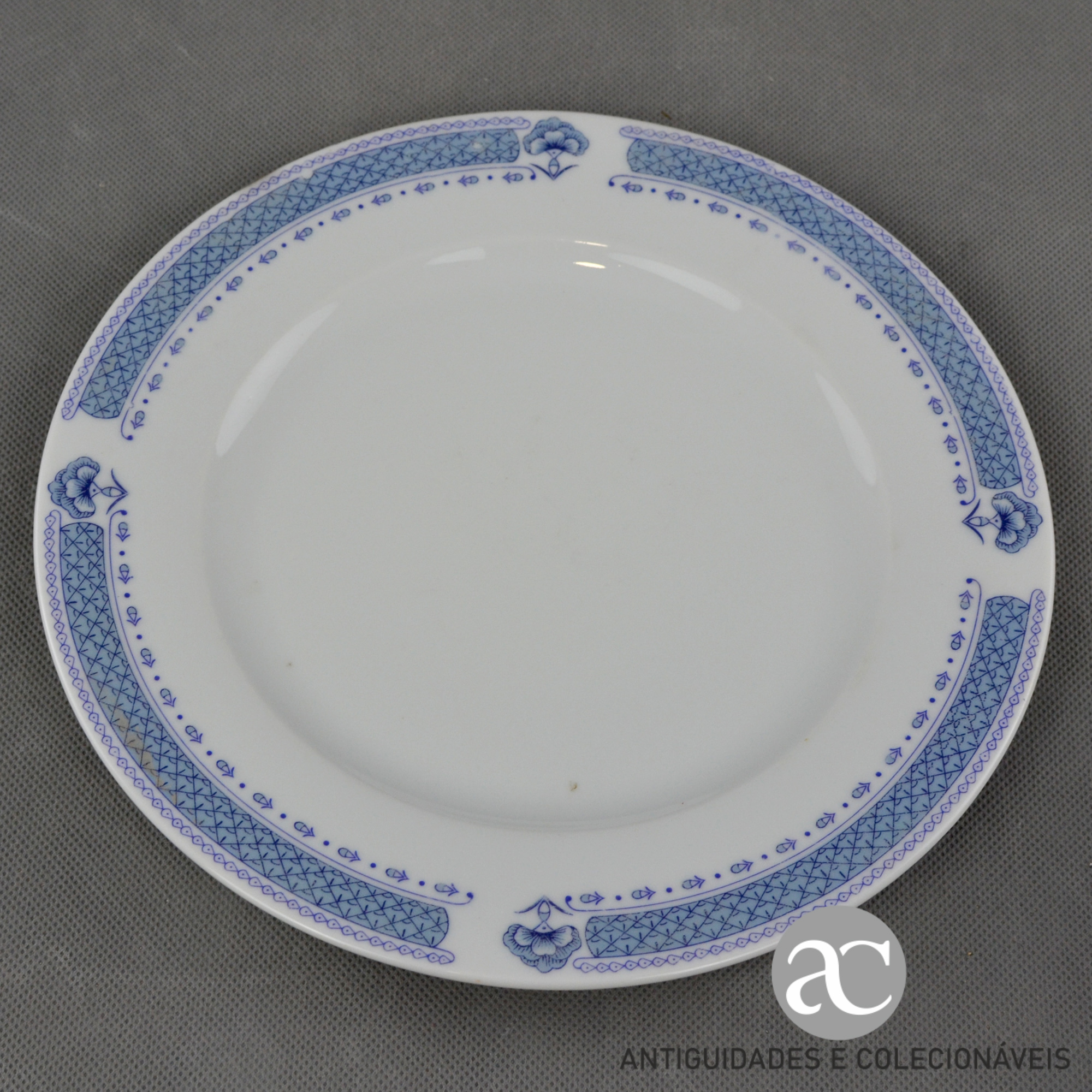 Conjunto de 3 pratos Porcelanas JDR AC0302-5