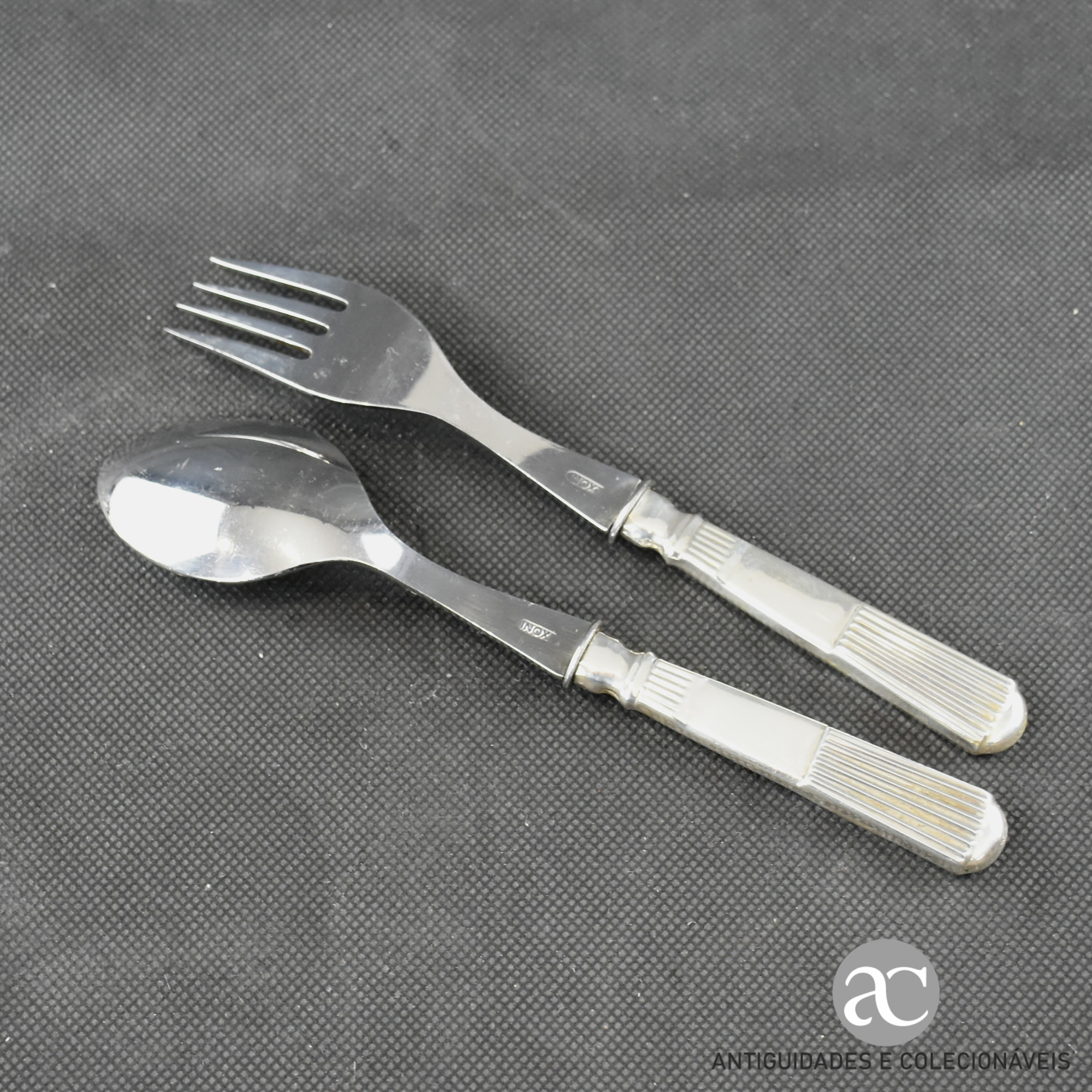 Conjunto de colher e garfo com cabo em prata portuguesa, dcaninhas AC0131-4