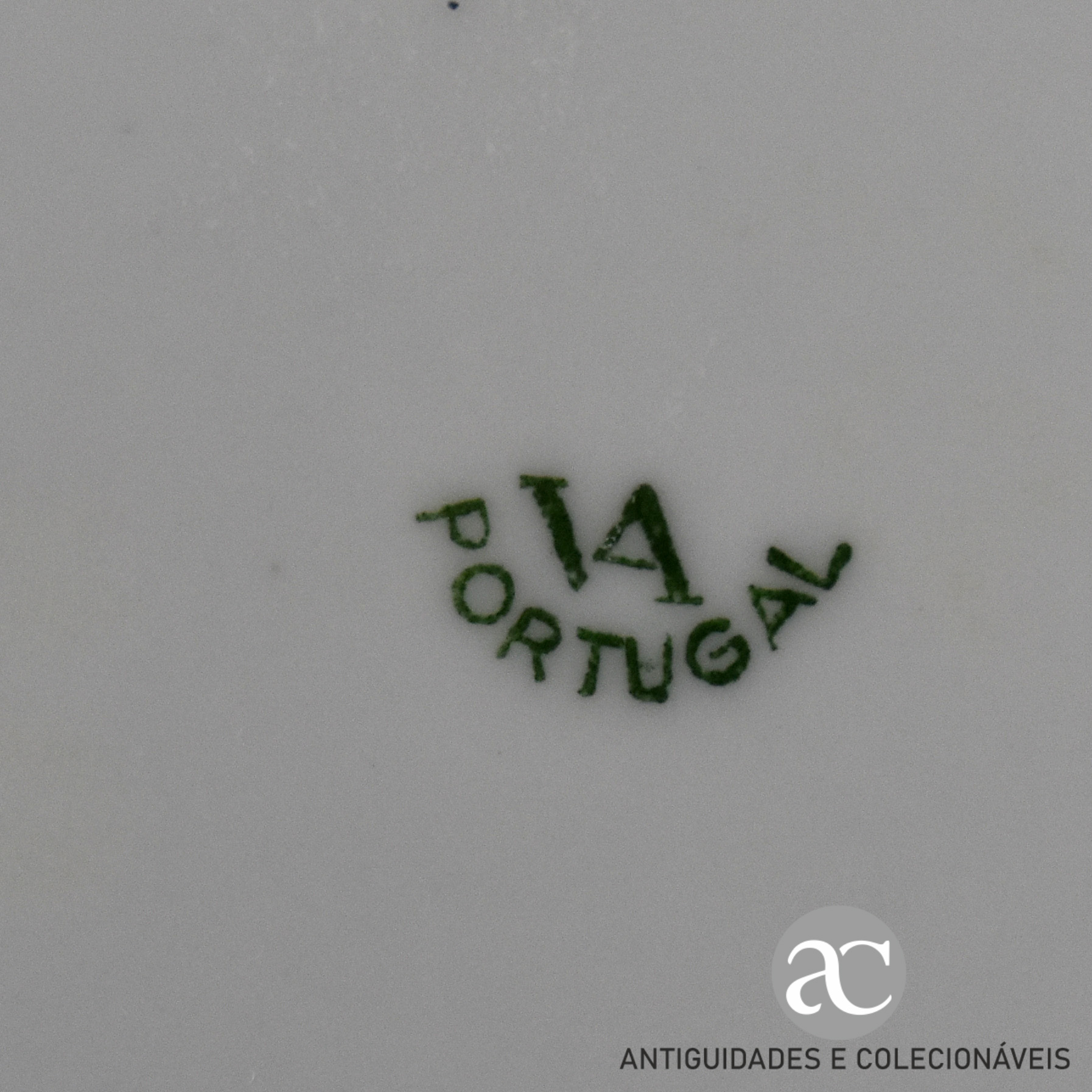 Prato em porcelana Vista Alegre AC0311-4