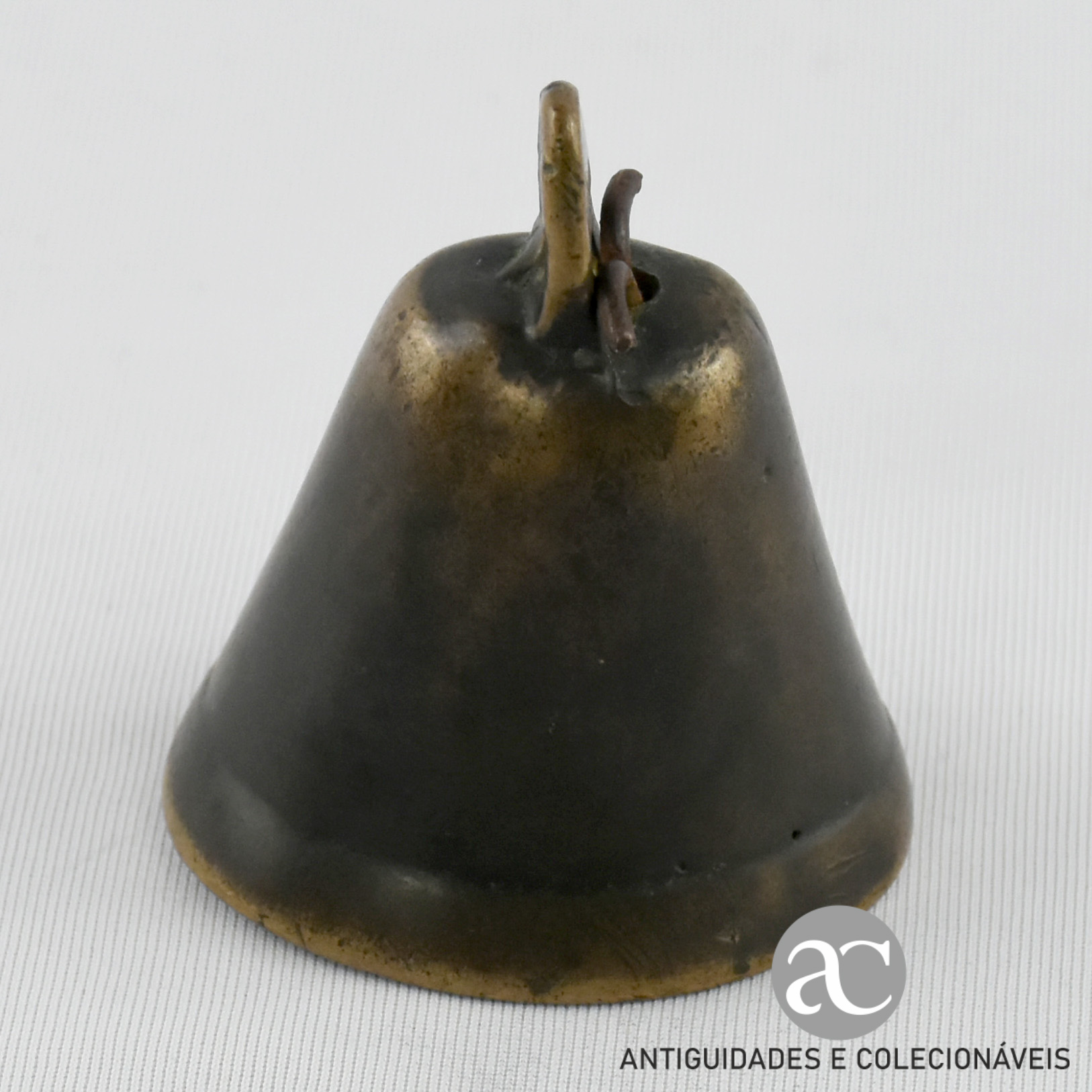 Campainha antiga em Bronze AC0418