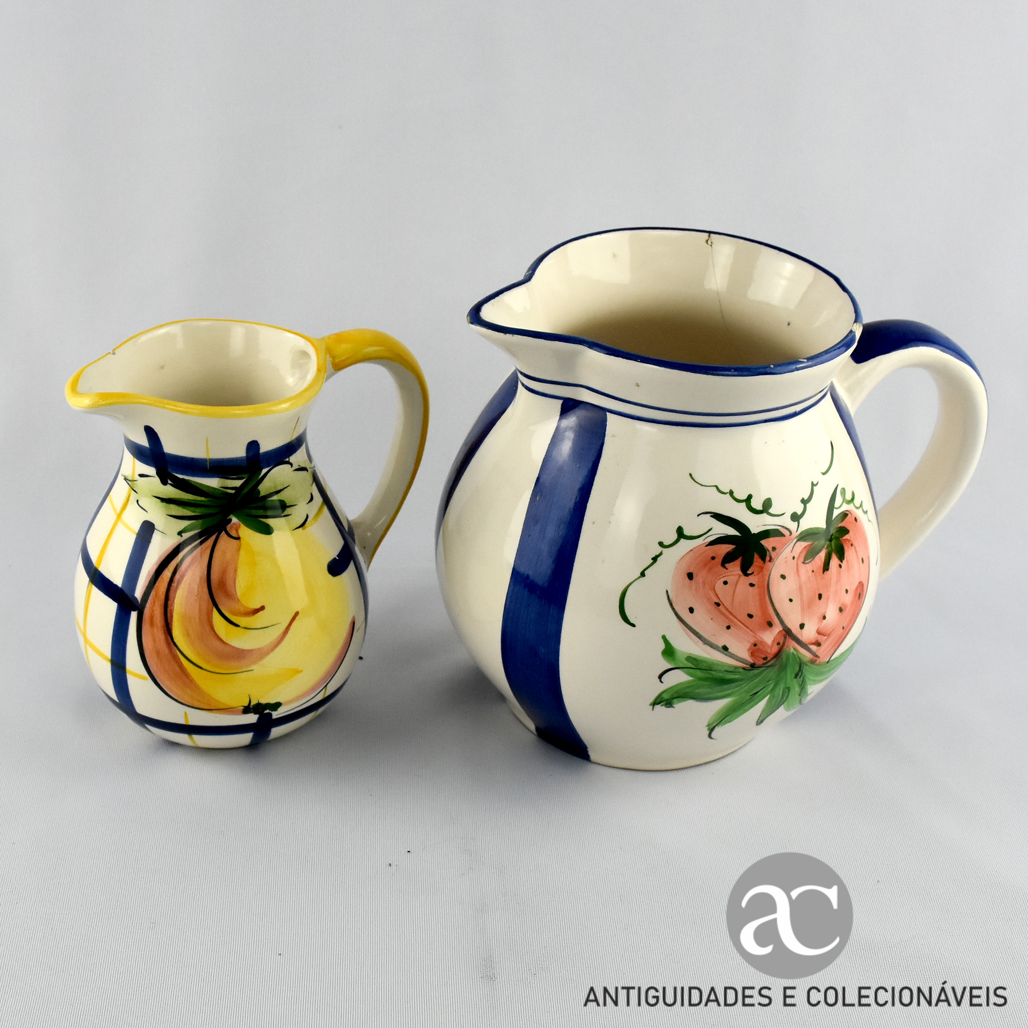 Conjunto de 2 Jarros em faiança pintados à mão AC0493-8