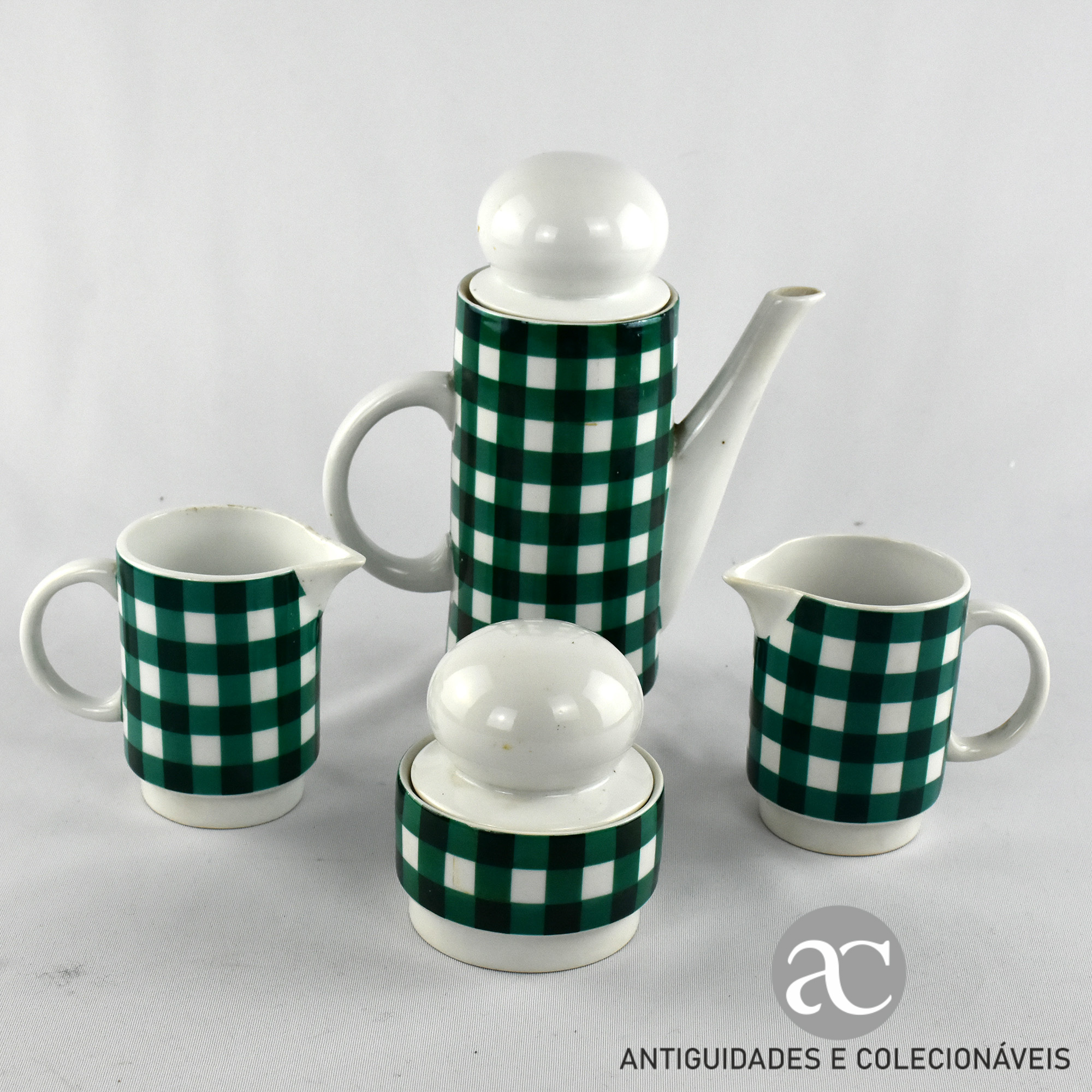 Conjunto de Bule, 2 leiteiras e açucareiro Artibus Art Déco AC175-9