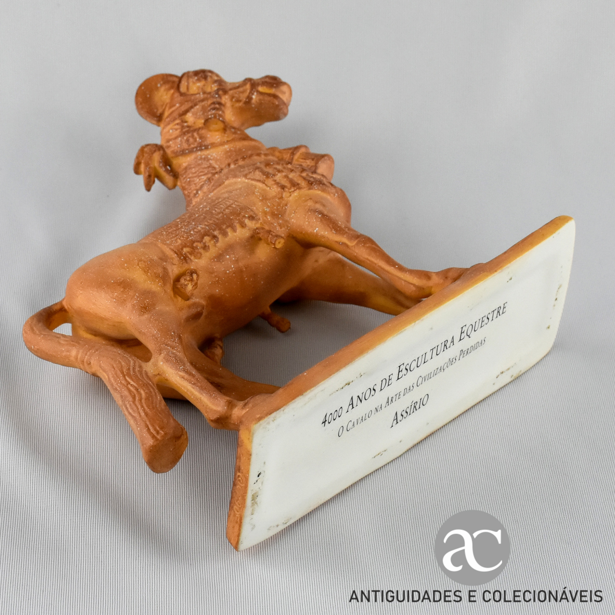 Figura em biscuit de Cavalo 4000 anos de Escultura Equestre - ASSÍRIO AC0818-6