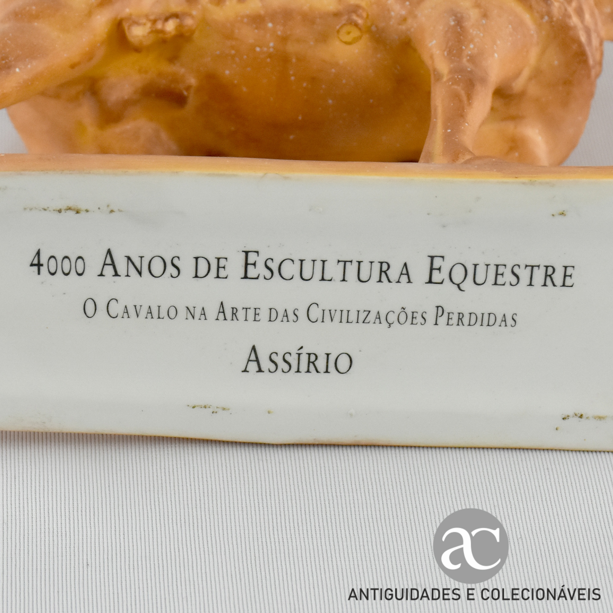 Figura em biscuit de Cavalo 4000 anos de Escultura Equestre - ASSÍRIO AC0818-7