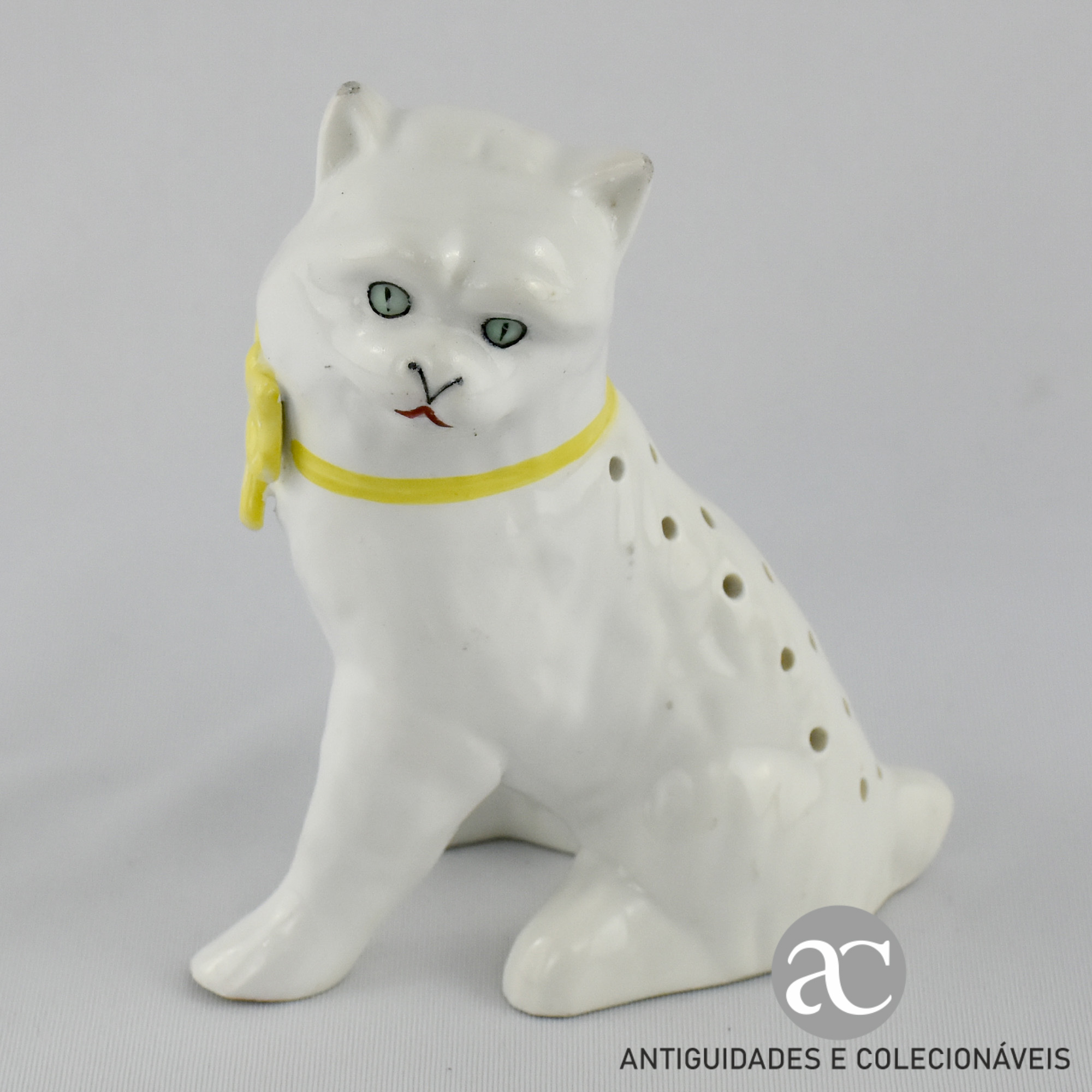 Paliteiro em Porcelana SP Coimbra em forma de gato AC0417