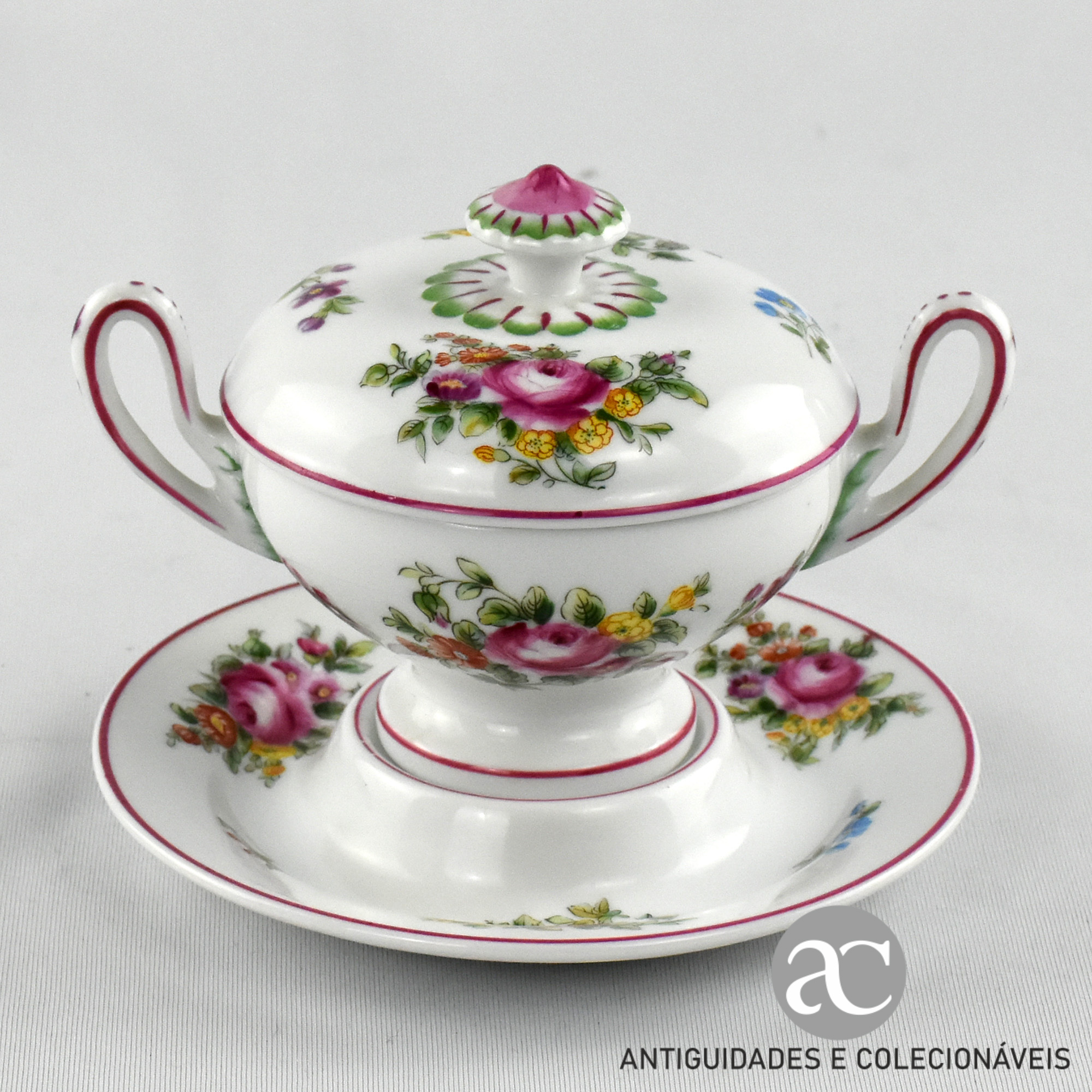 Pequena Terrina com base porcelana -A Arte da Mesa- AC1532
