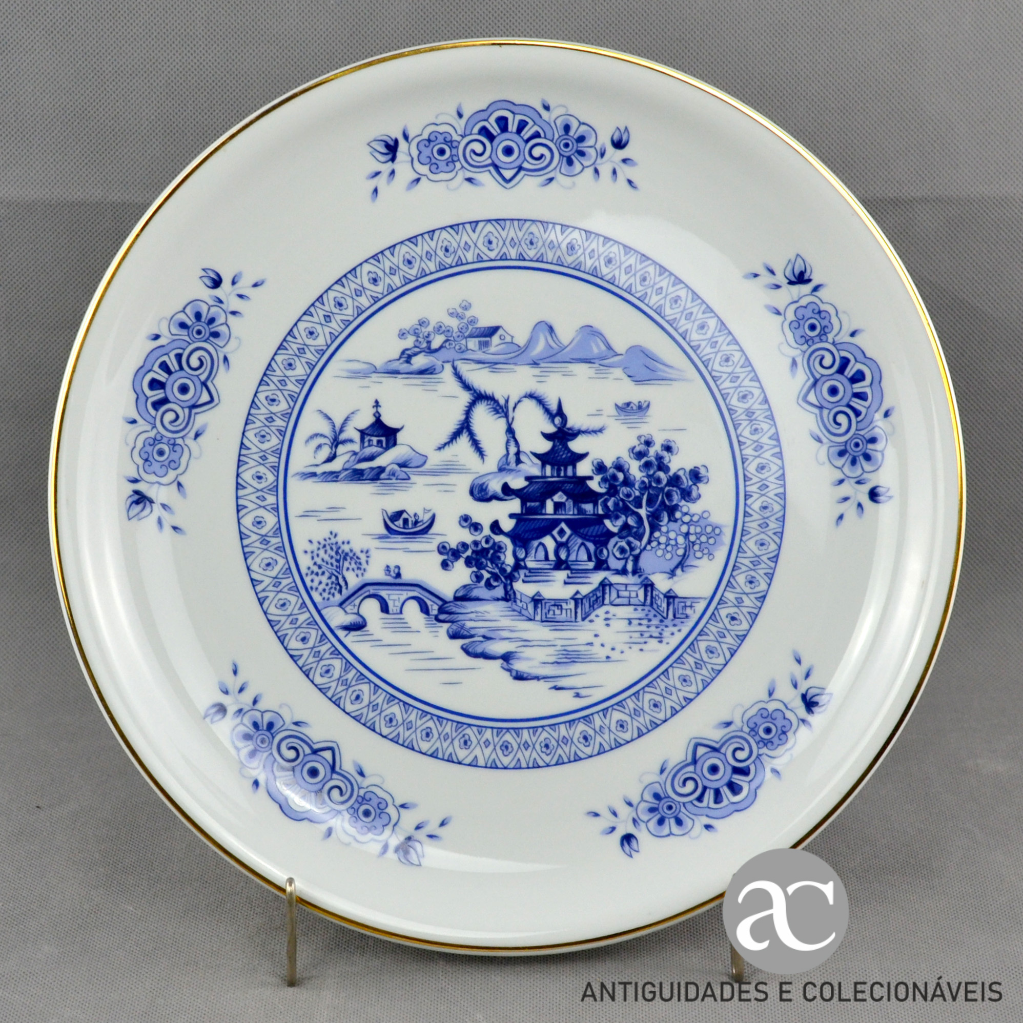 Prato para bolo em porcelana Vista Alegre - Decoração Pequim AC0369 (1)