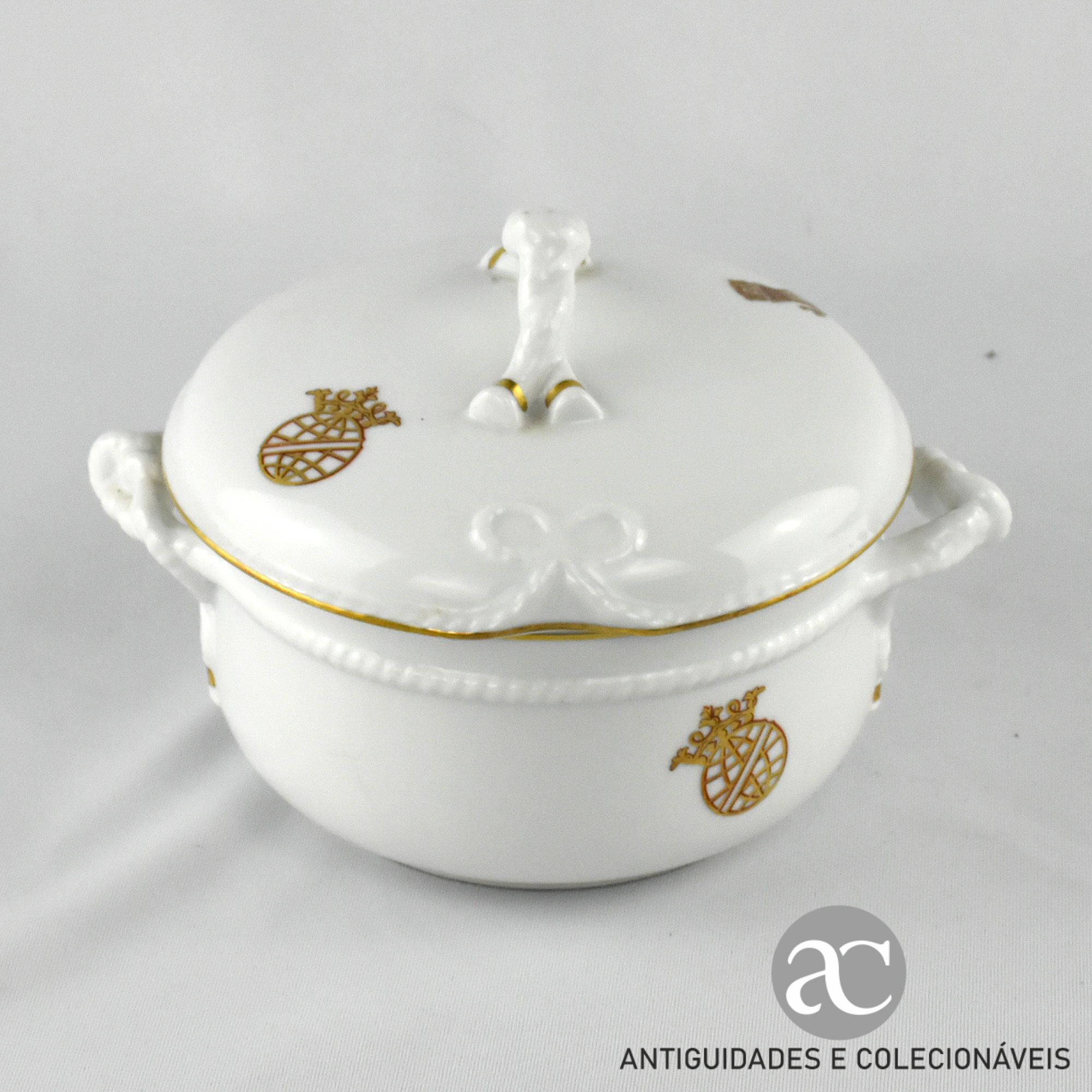 Terrina com apresentador, Brasonada Serviço -Esfera Armilar- AC1445-13