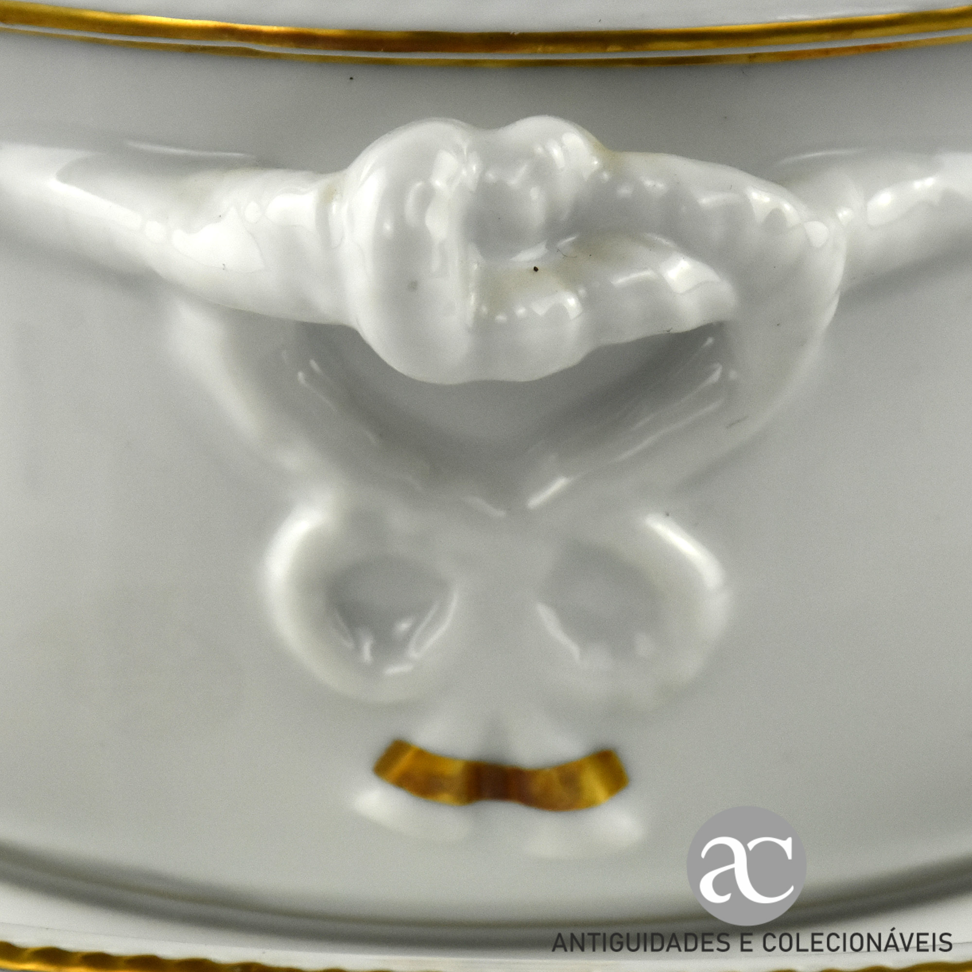Terrina com apresentador, Brasonada Serviço -Esfera Armilar- AC1445-3
