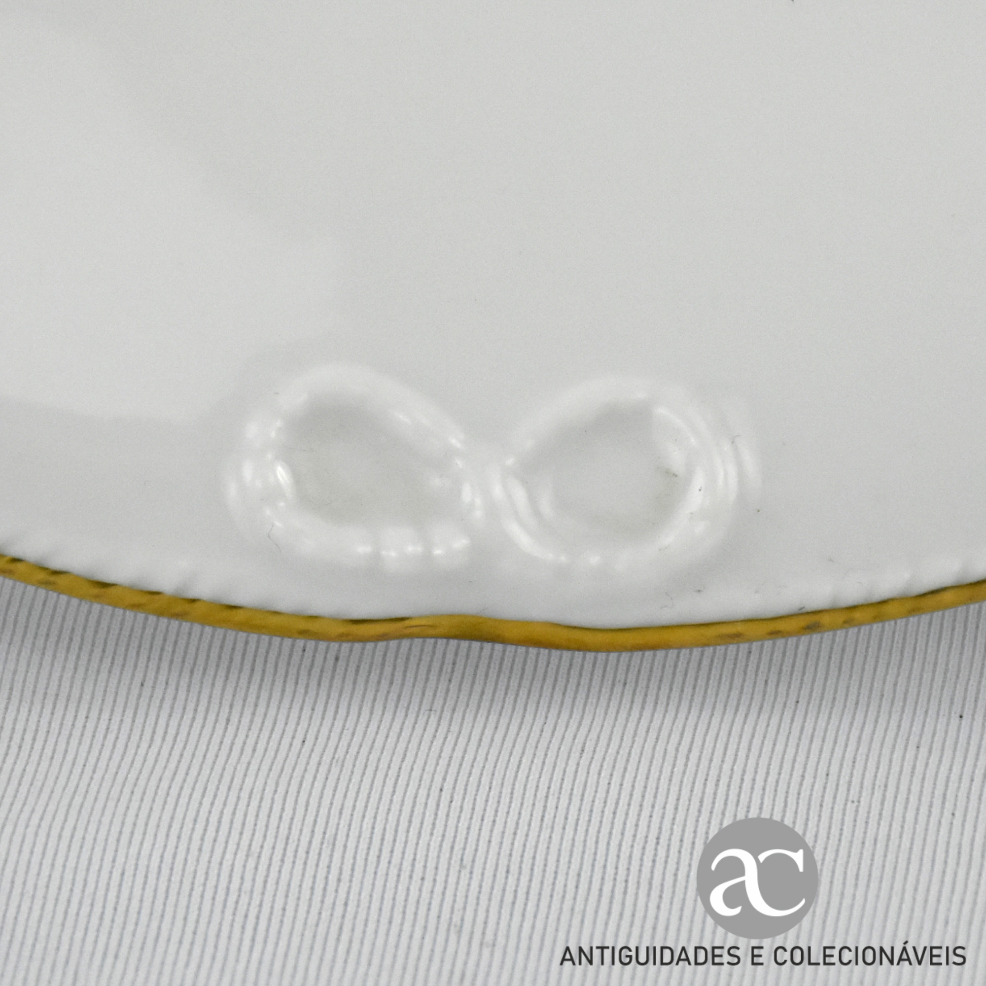 Terrina com apresentador, Brasonada Serviço -Esfera Armilar- AC1445-7