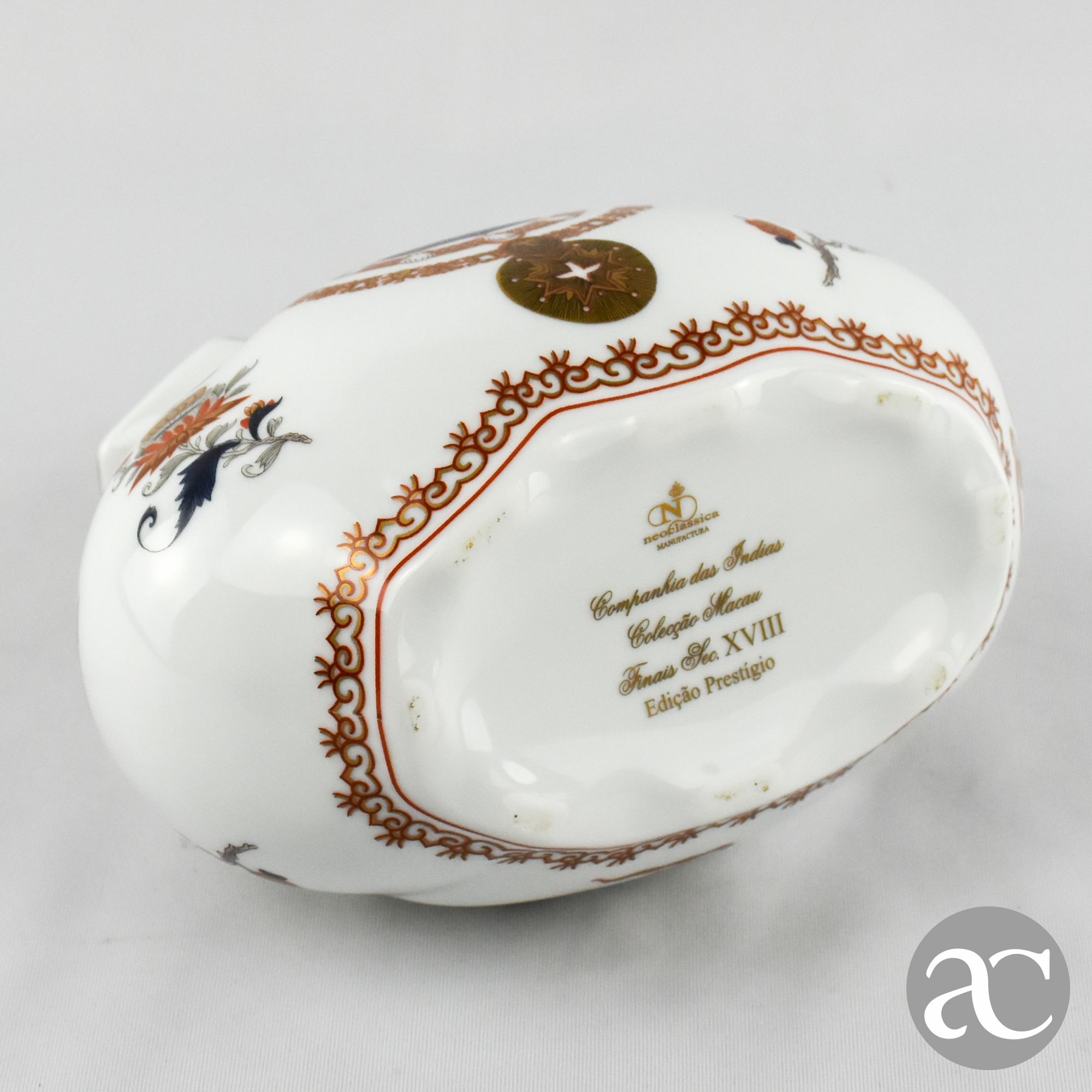 Jarro com brasão porcelana Neoclassica AC1821-9