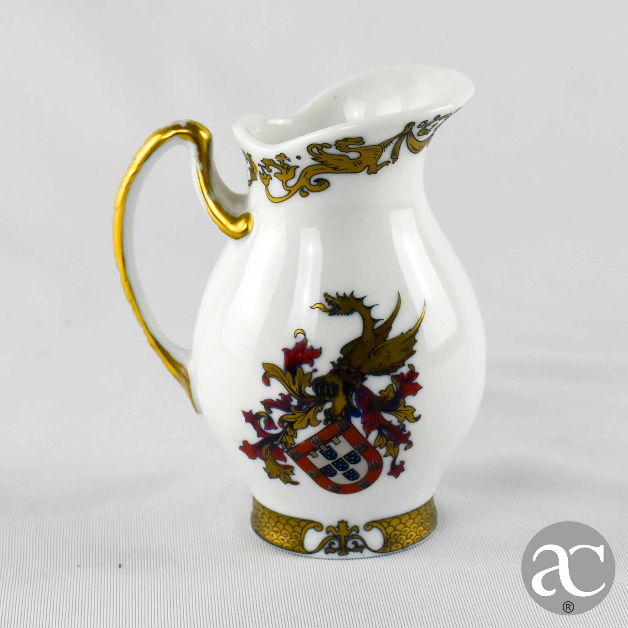 Leiteira porcelana Armoriada AC1898