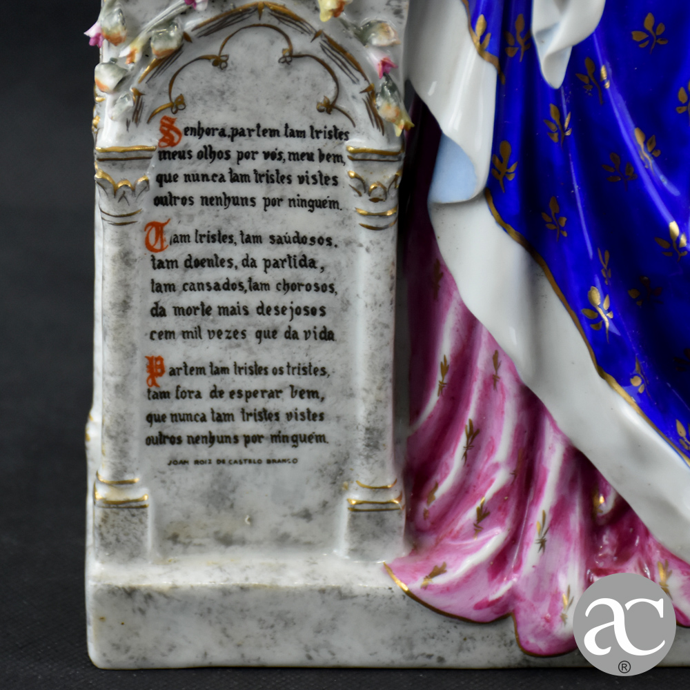 Par de figuras de Músico e Donzela em Porcelana Artibus AC0087-17