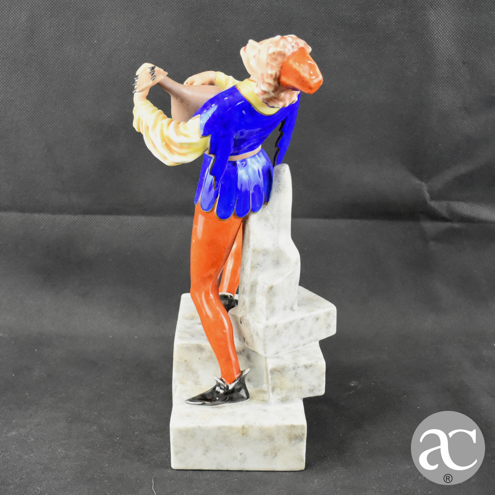 Par de figuras de Músico e Donzela em Porcelana Artibus AC0087-2