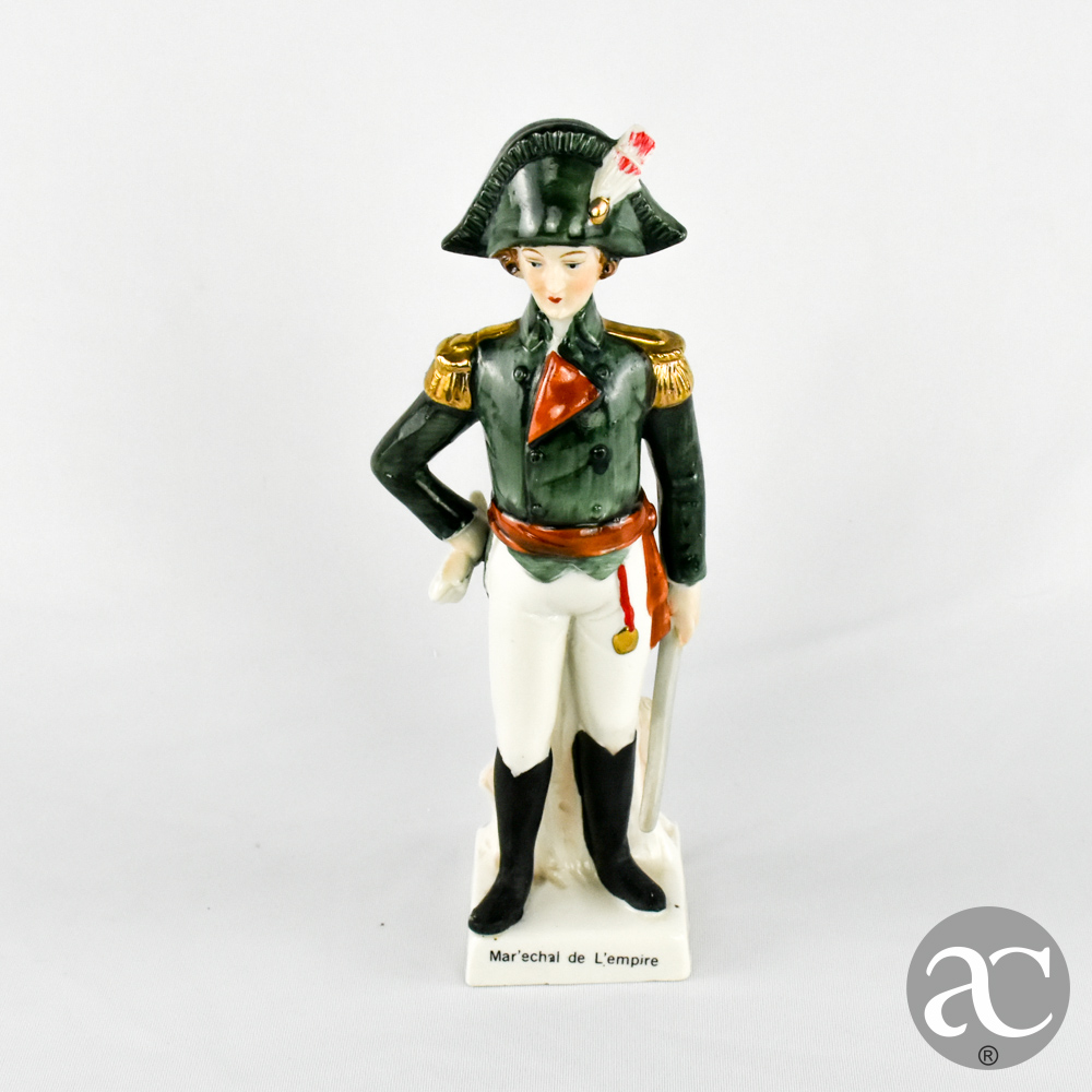 figura de marechal frances porcelana AC2735