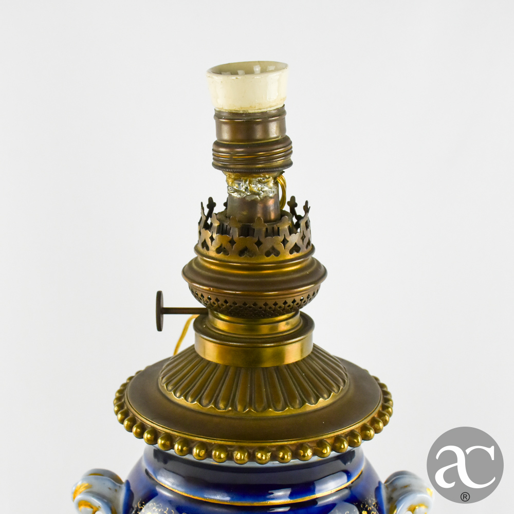 Candeeiro francês em porcelana e bronze AC2919-10