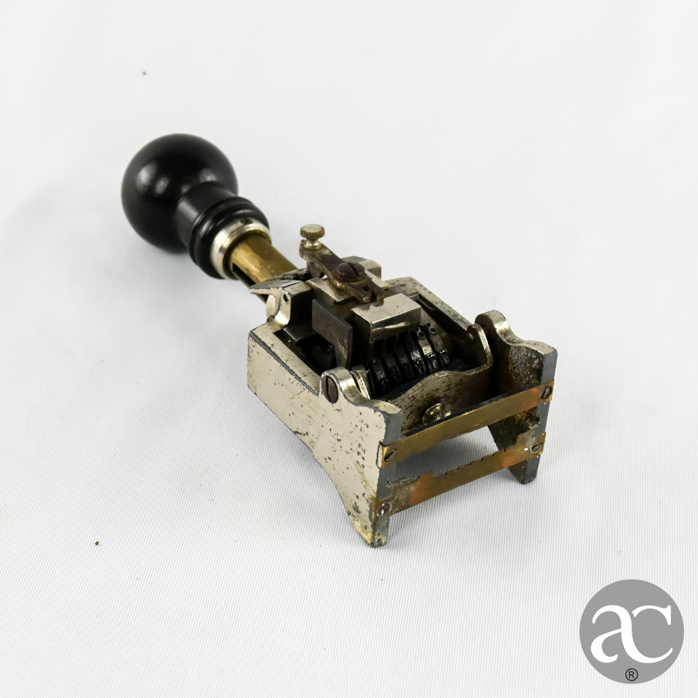 antigo numerador manual AC2936-4
