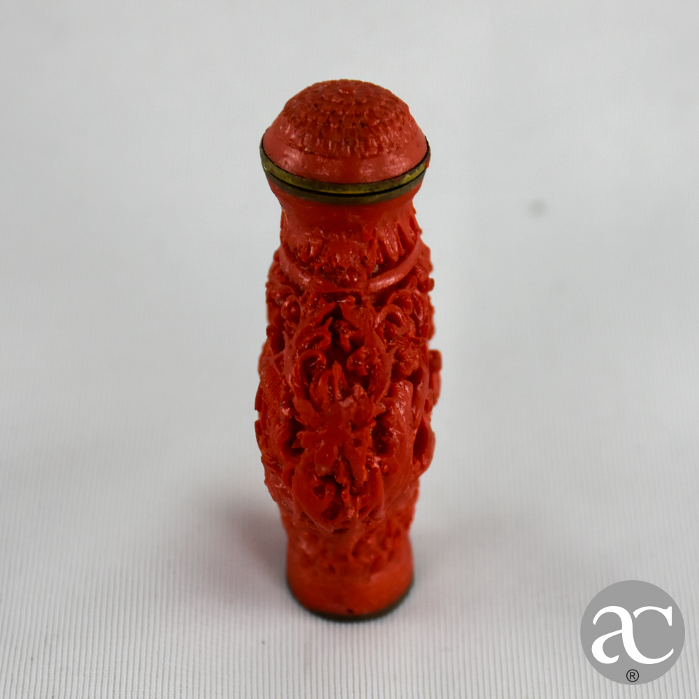 snuff bottle laca cinnabar AC2946-3