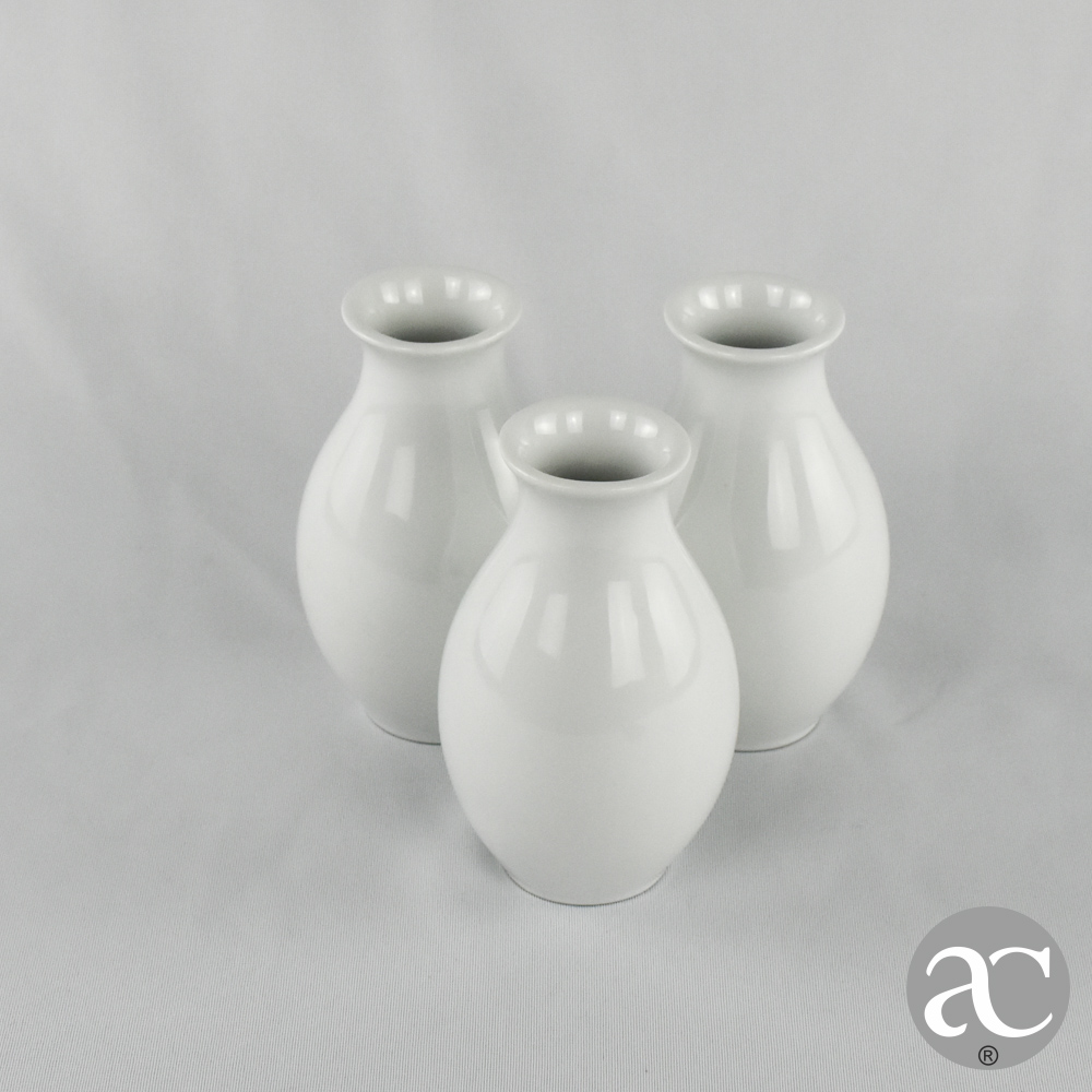 3 jarras porcelana branca AC3065