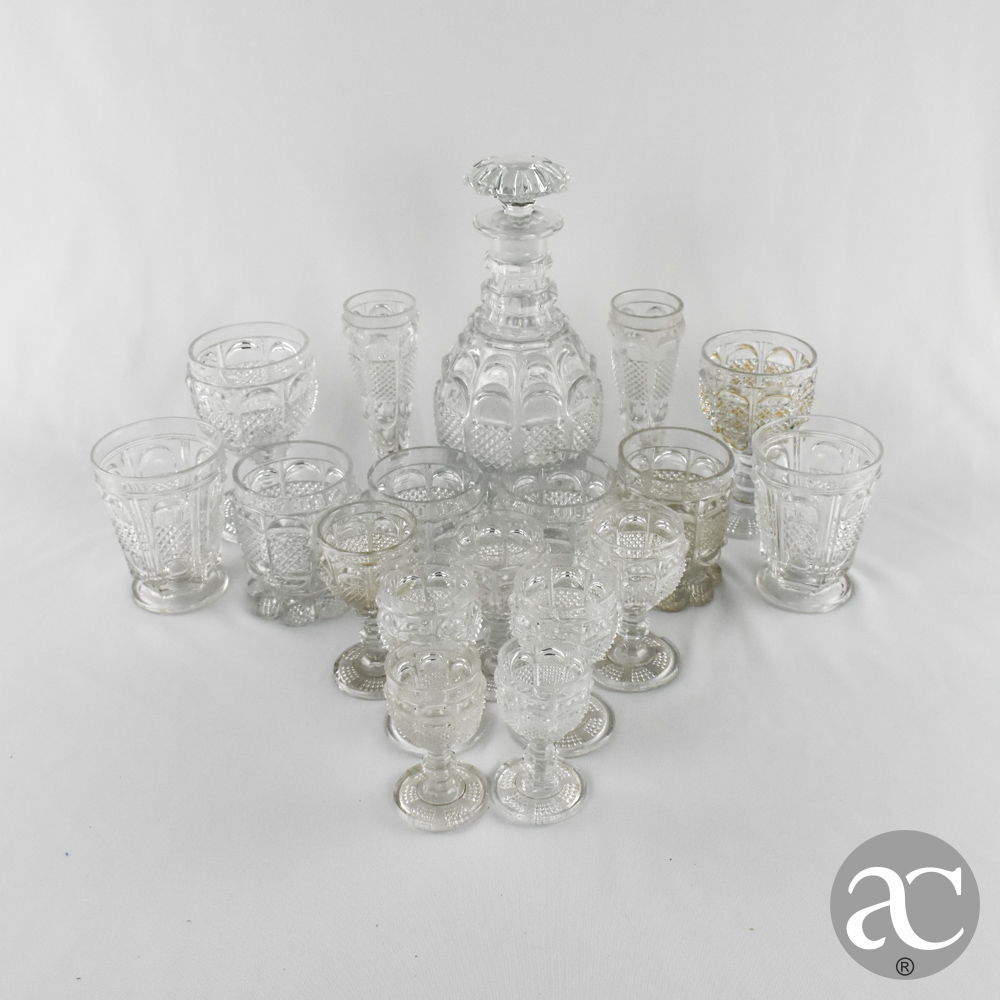 conjunto de copos e garrafa Vista Alegre AC3076