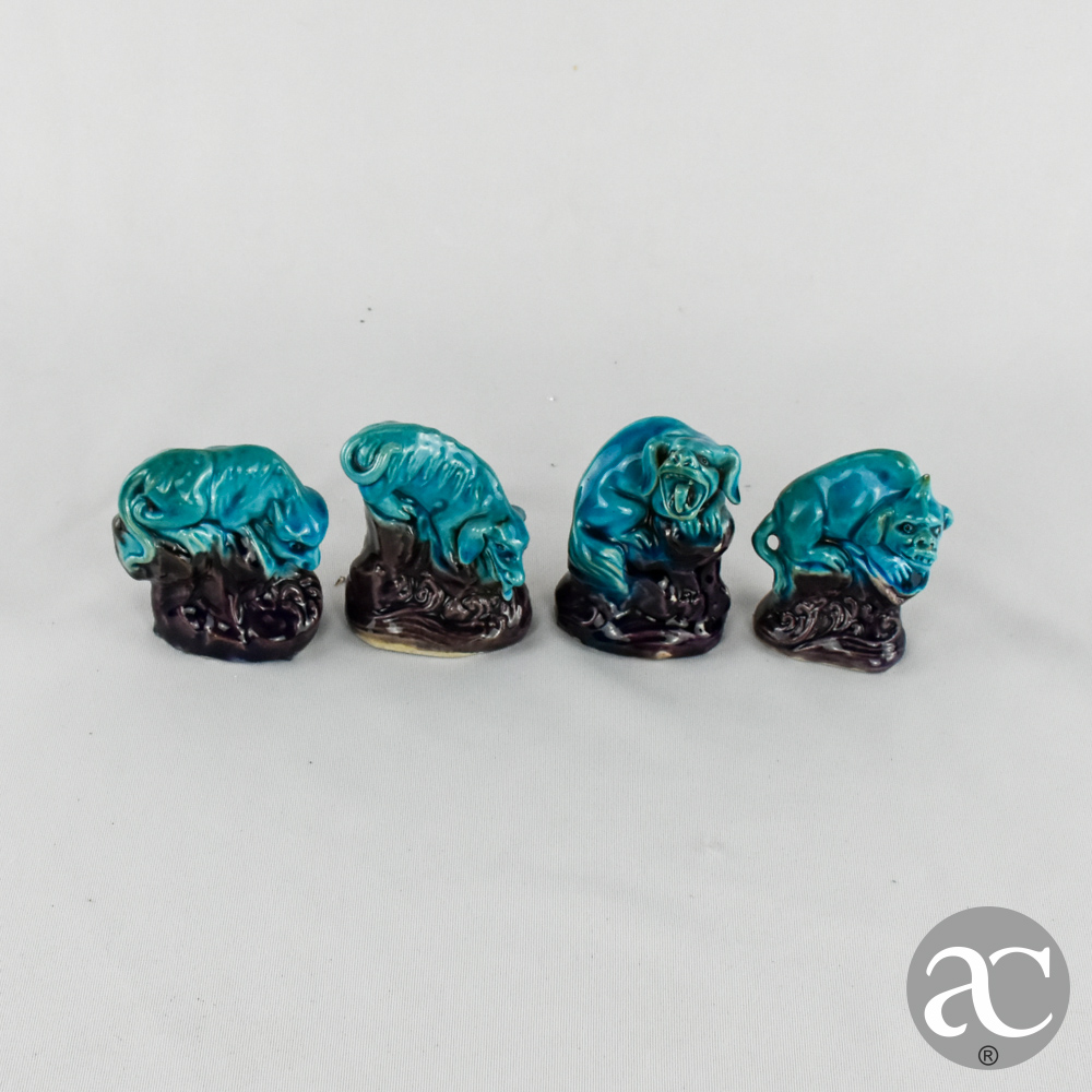 conjunto de figuras azul-turquesa AC3199