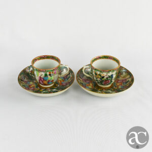 Par de chávenas de café decoração Mandarim Guangxu séc. XIX